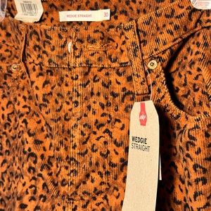 Levi Leopard Print Wedgie Straight Corduroy Pant